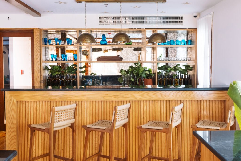 The Merkaba Photo of the Dining hall on Per Ba Luxury Dahabya