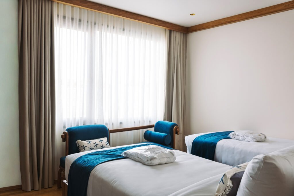 The Merkaba Photo of Bedroom on Per Ba Luxury Dahabya
